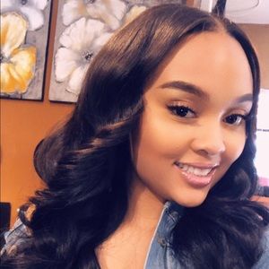 Meet your Posher, Brina